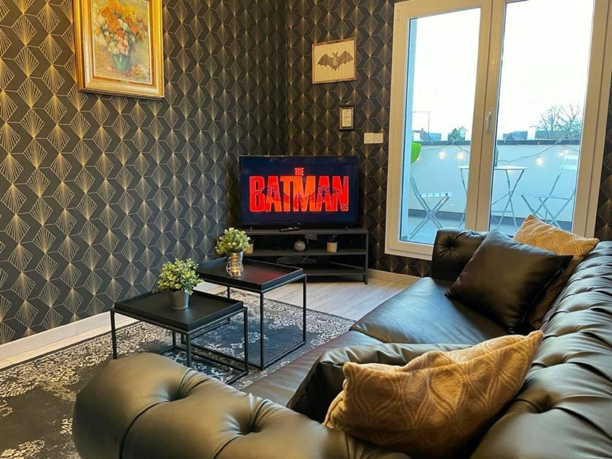 New - Bat'Appart - Dijon - Insolite Longvic Extérieur photo